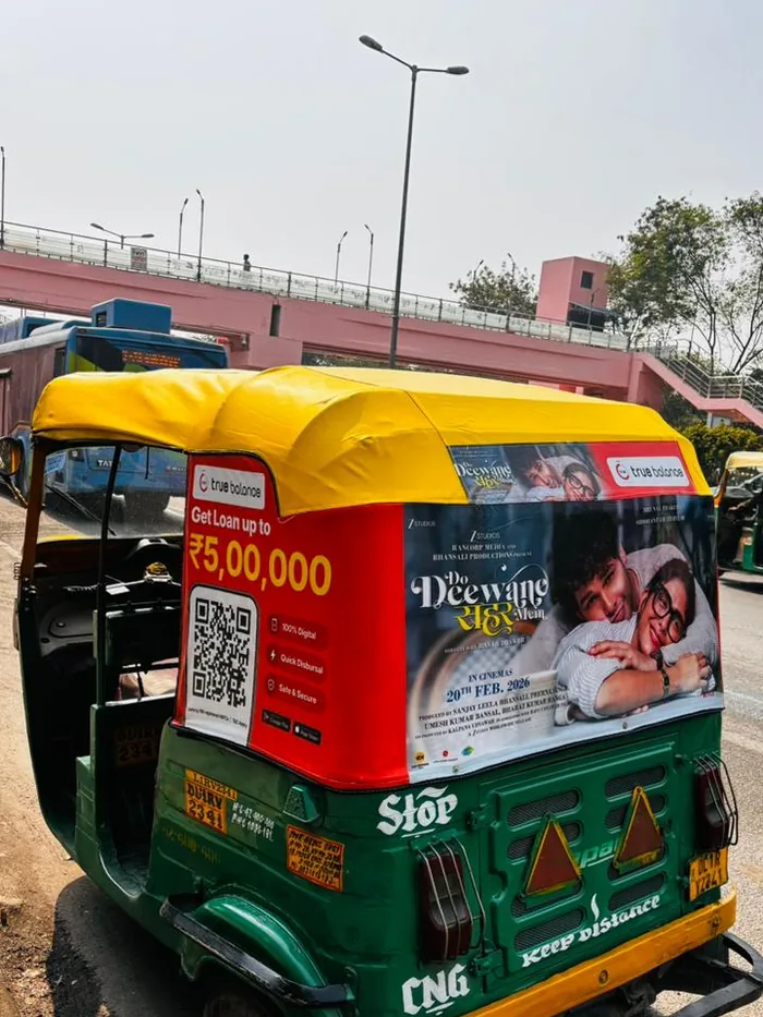 Auto-rickshaw branding advertising campaign by Adelite Media in India